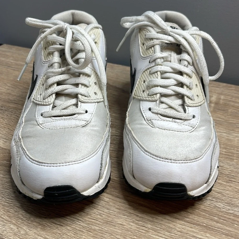 NIKE Air Max 90 Shoes Sneakers White Black Leather Textile Size 8 - Picture 3 of 11